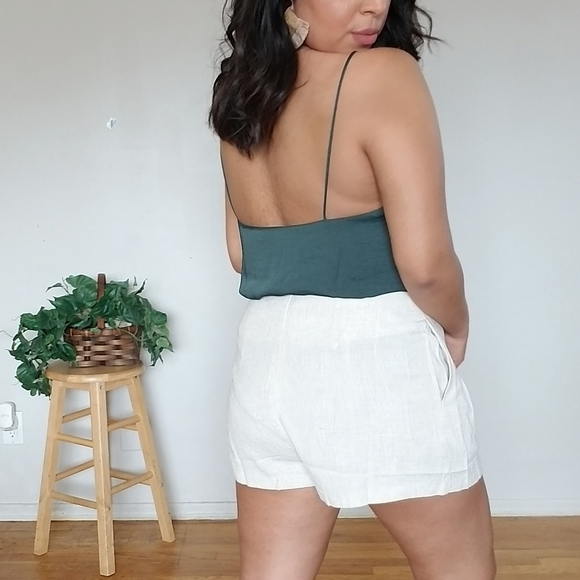 ANDY HIGH WAISTED CREAM BUTTON SHORTS - Picture 5 of 7